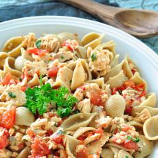 Salmón con pasta al sartén